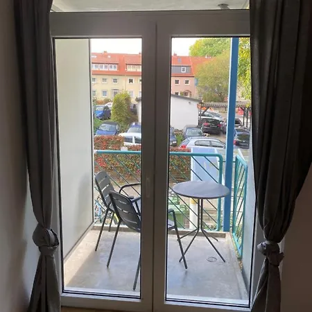 Apartment 1 Zimmer City Mit Balkon