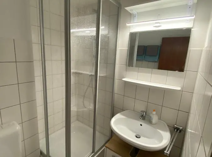 1 Zimmer City Mit Balkon Apartment *